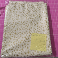 D1504Q Christmas Metallic Cream (per metre)